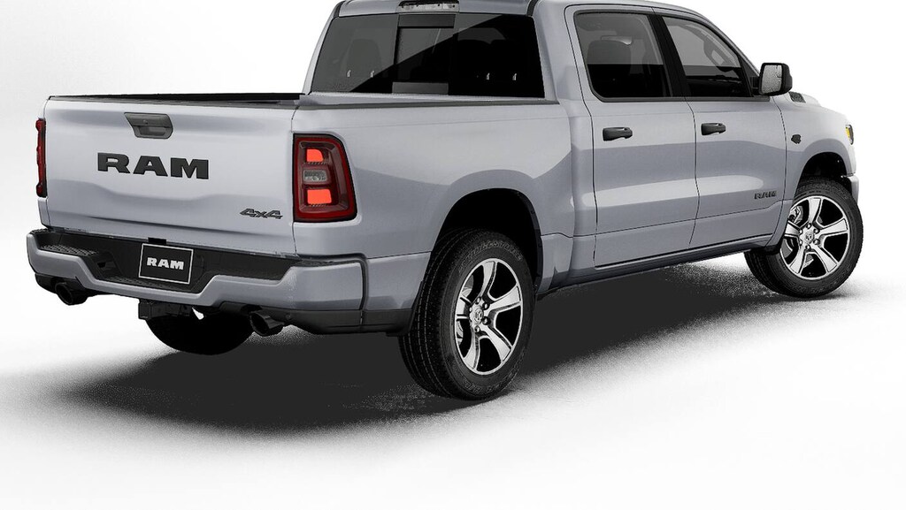 New 2027 Ram 1500 EXPRESS CREW CAB 4X4 5'7 BOX Pickup