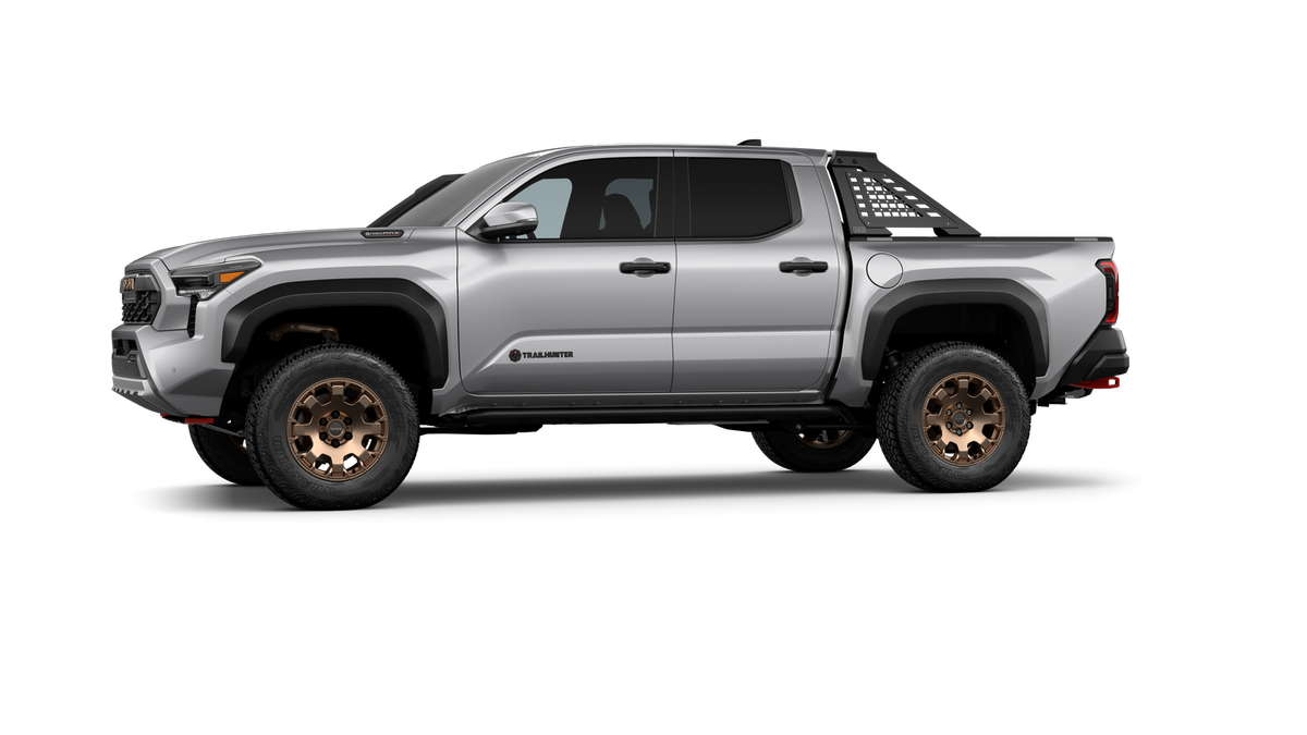 2026 Toyota Tacoma Trailhunter - Photo 3