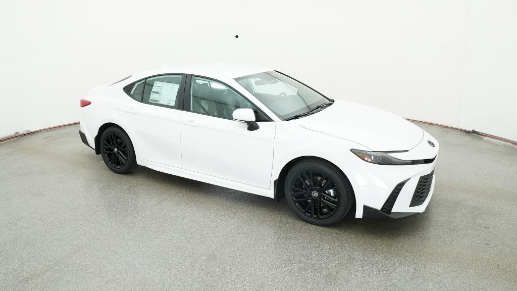 2026 Toyota Camry SE - Photo 6
