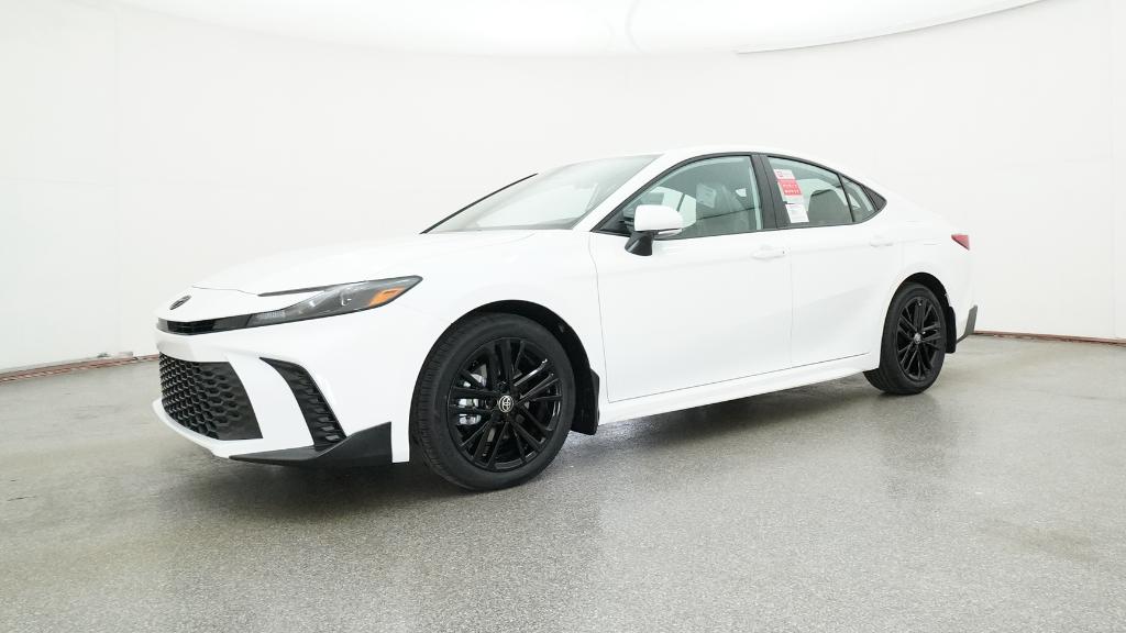 2026 Toyota Camry SE - Photo 15