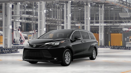 2026 Toyota Sienna XLE Van Passenger Van