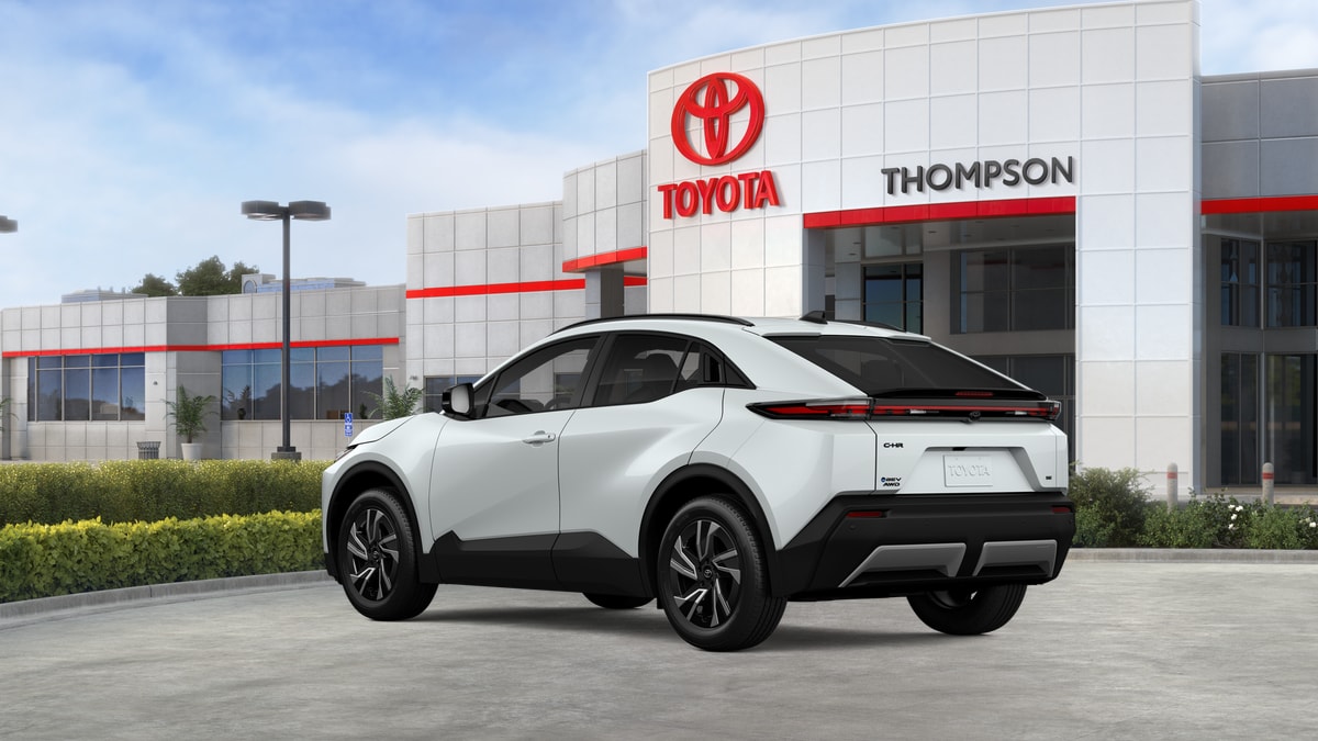 2026 Toyota C-HR SE - Photo 6