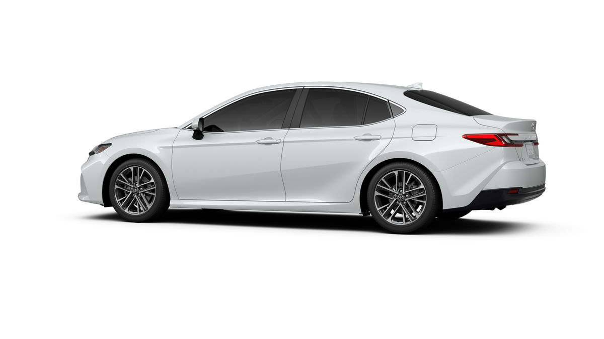 2026 Toyota Camry XLE - Photo 5