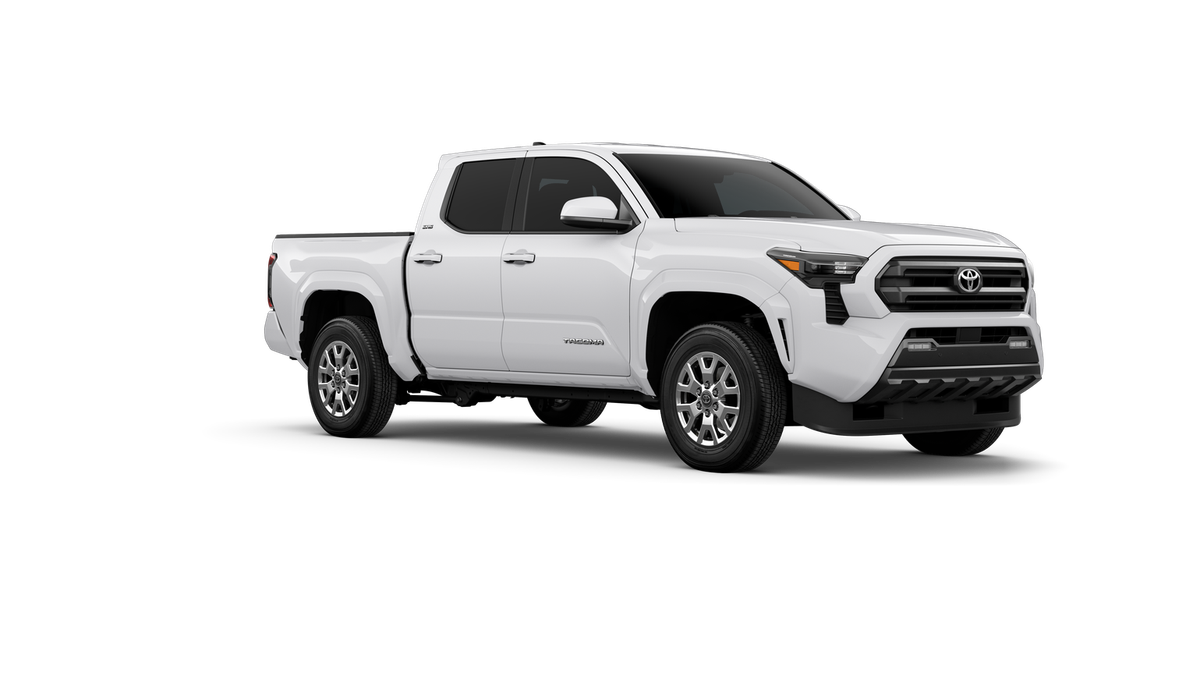 2026 Toyota Tacoma SR5 - Photo 15