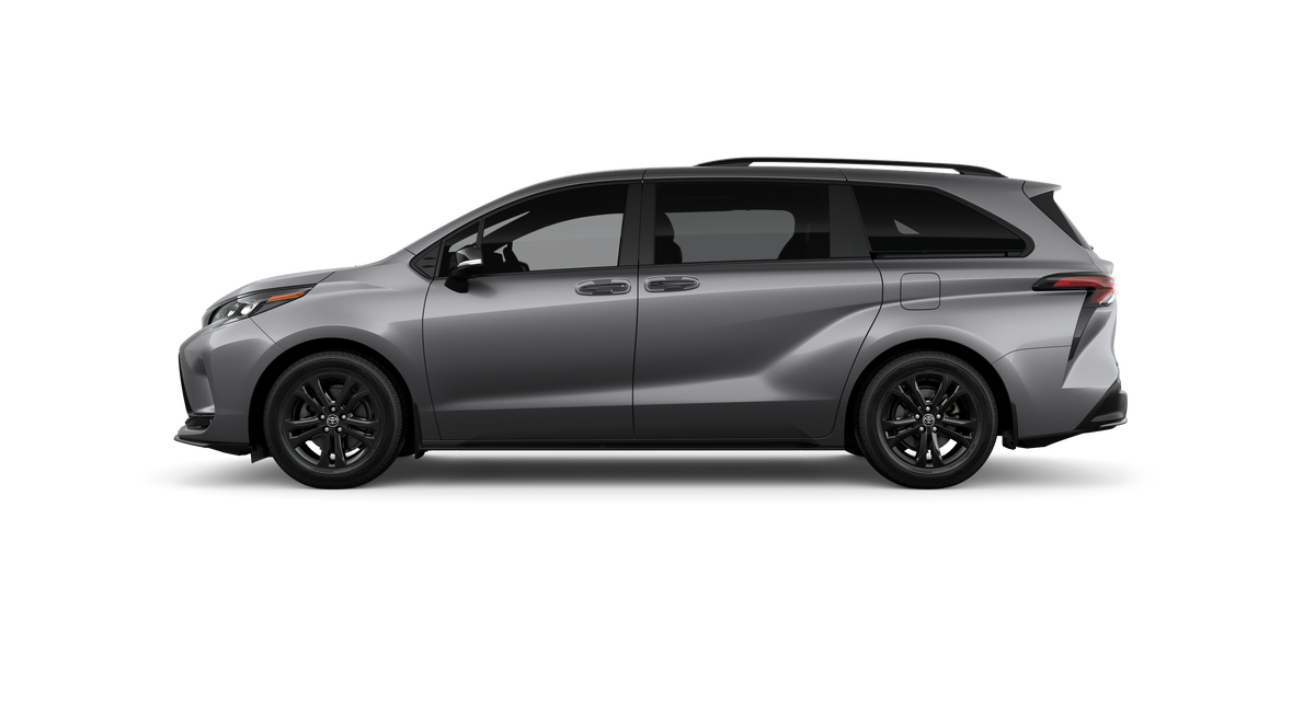 New 2026 Toyota Sienna XSE 7 PASSENGER