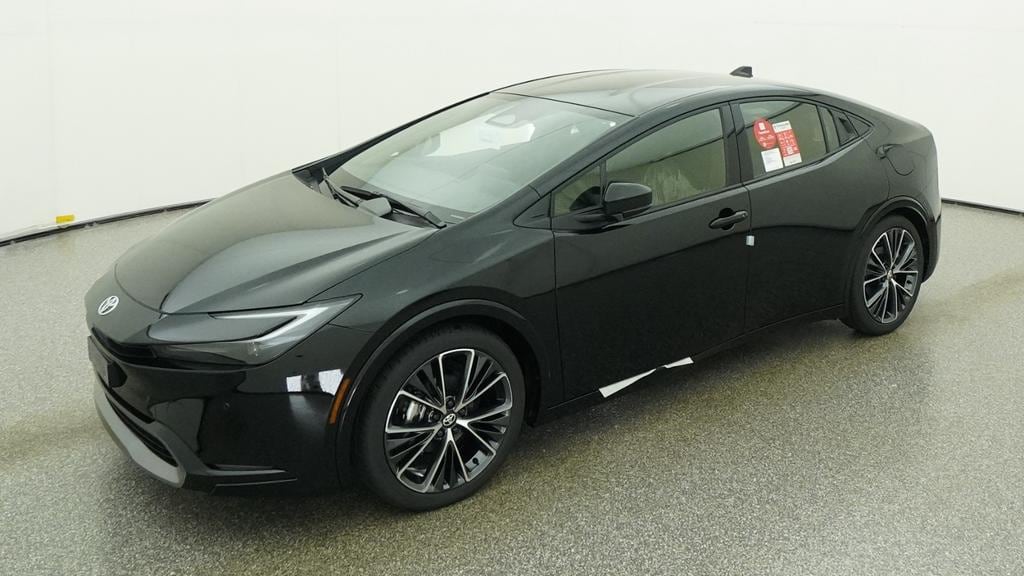 New 2027 Toyota Prius XLE Hatchback