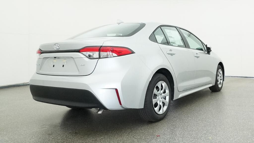 Used 2026 Toyota Corolla LE (LE CVT (Natl)) Sedan