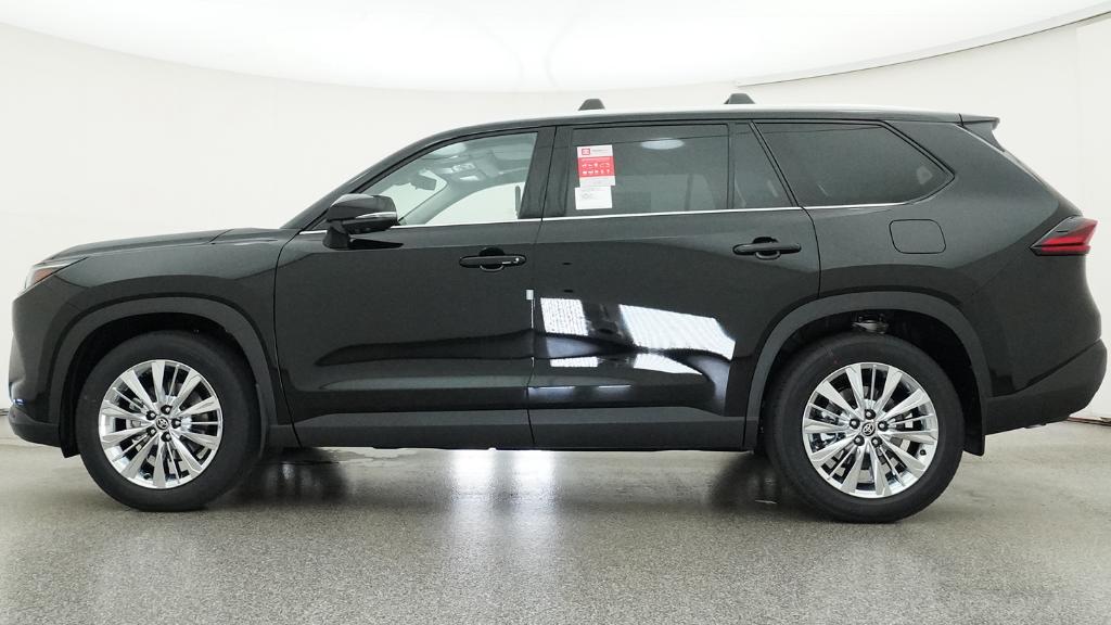 Used 2026 Toyota Grand Highlander LE SUV