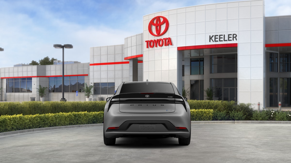 2026 Toyota Prius Plug-in Hybrid XSE - Photo 8