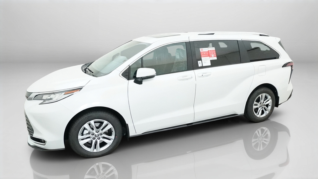 New 2026 Toyota Sienna Limited 7 PASSENGER