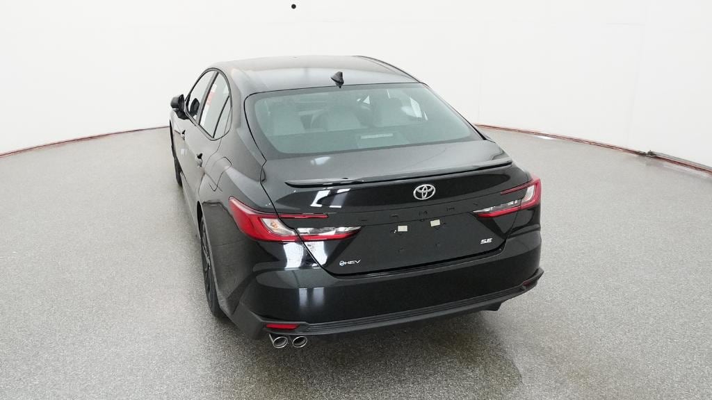 Used 2026 Toyota Camry SE Sedan