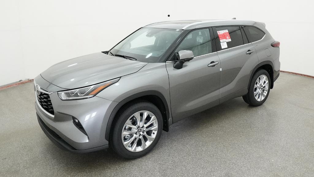 2026 Toyota Highlander SUV 