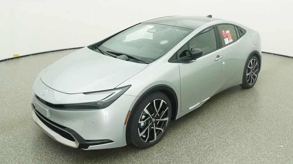  Toyota Prius Plug-in Hybrid