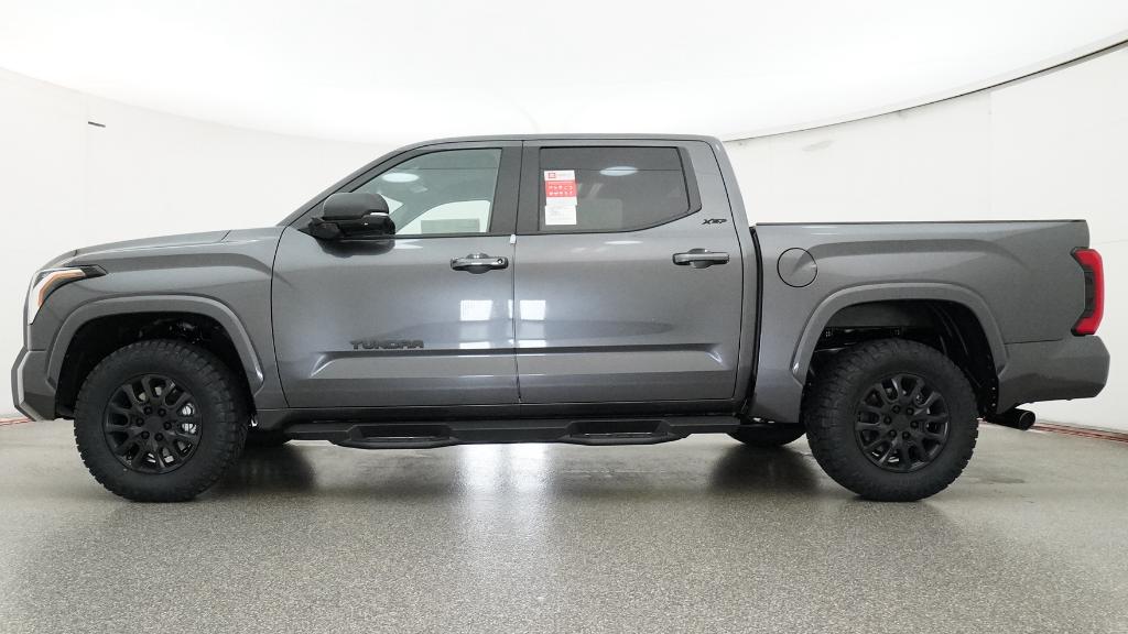 2026 Toyota Tundra SR5 - Photo 12