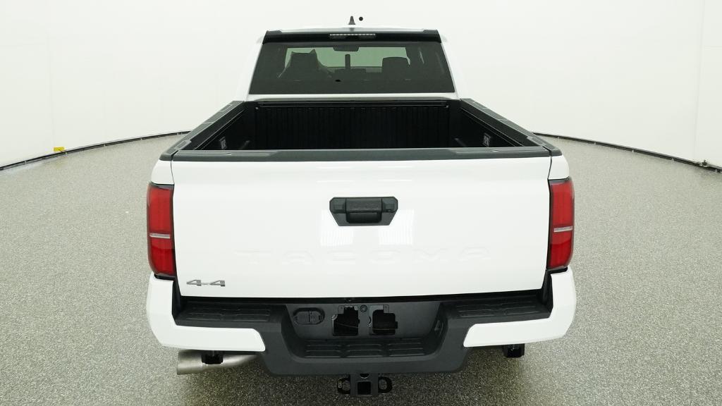 2026 Toyota Tacoma SR5 - Photo 9