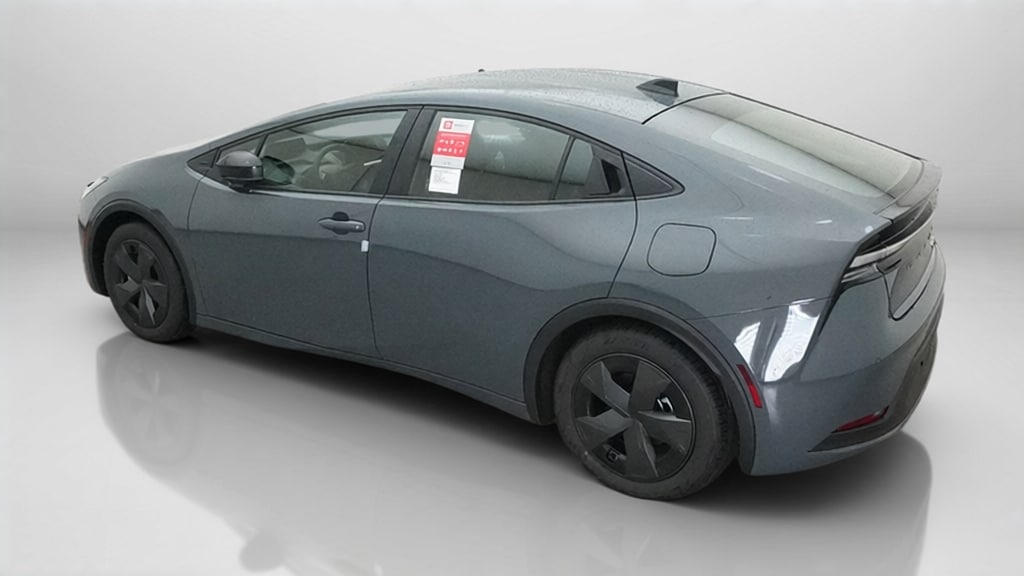2026 Toyota Prius Plug-in Hybrid SE - Photo 30