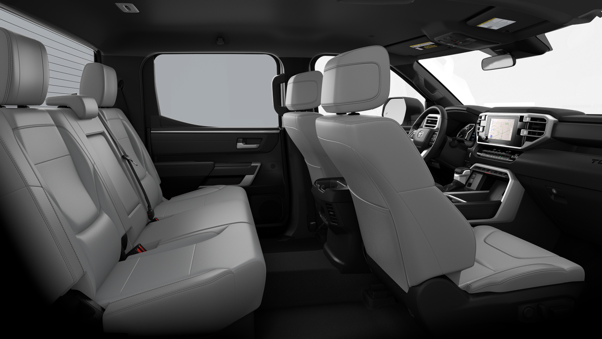 2026 Toyota Tundra SR5 - Photo 21