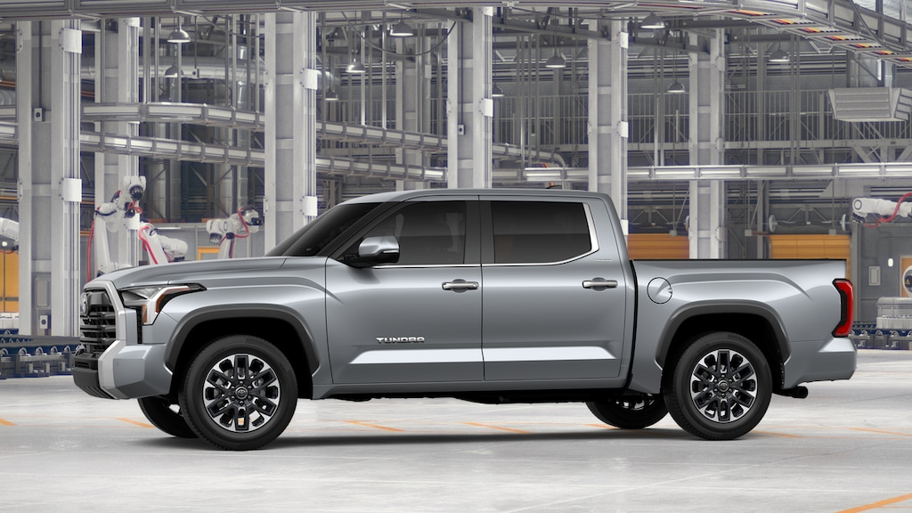 New 2026 Toyota Tundra Limited LIMITED CREWMAX 5.5