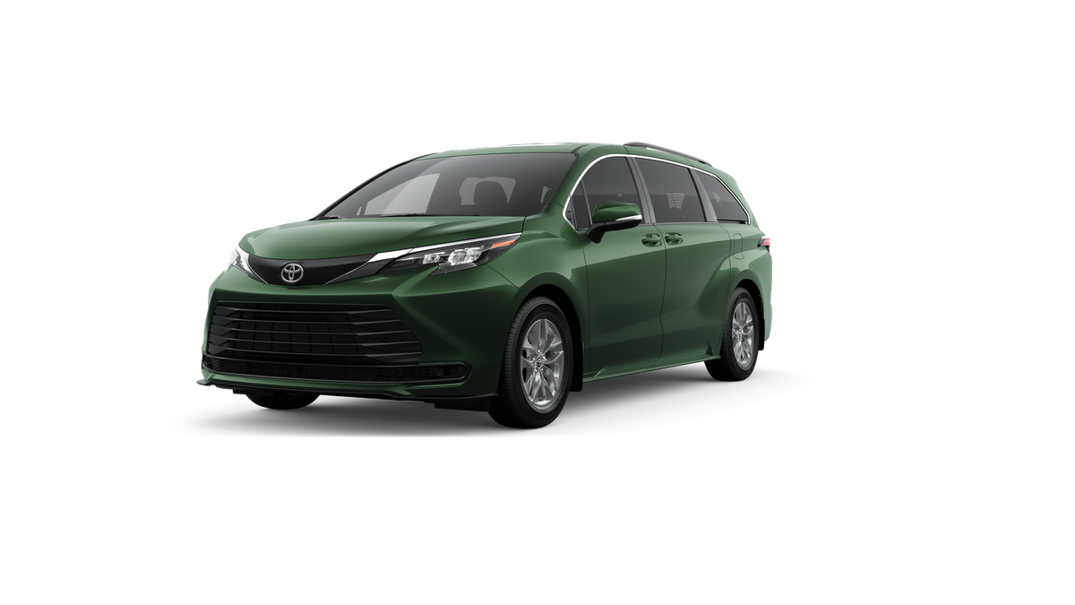 2026 Toyota Sienna LE Van Passenger Van