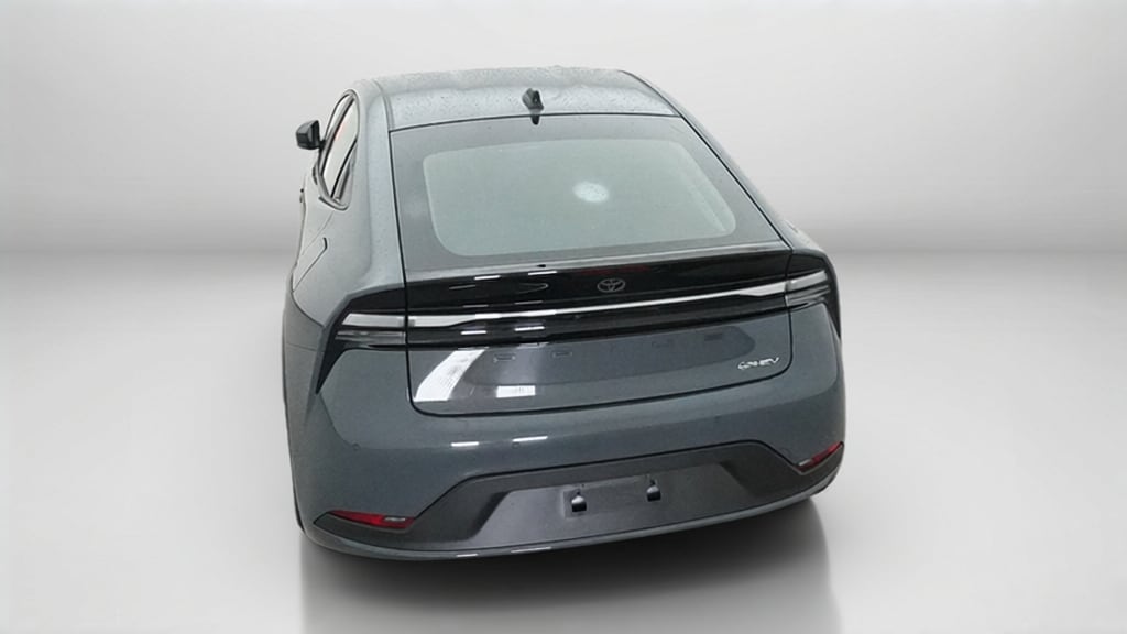 2026 Toyota Prius Plug-in Hybrid SE - Photo 27