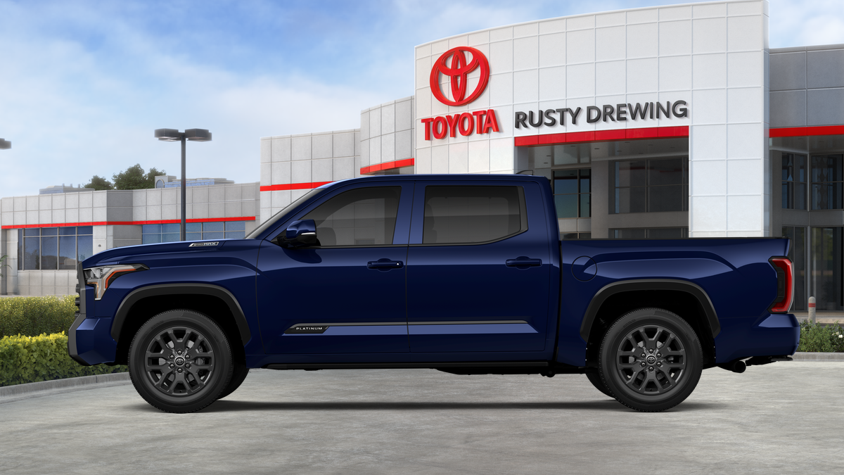 New 2026 Toyota Tundra i-FORCE MAX Platinum PLATINUM CREWMAX 5.5