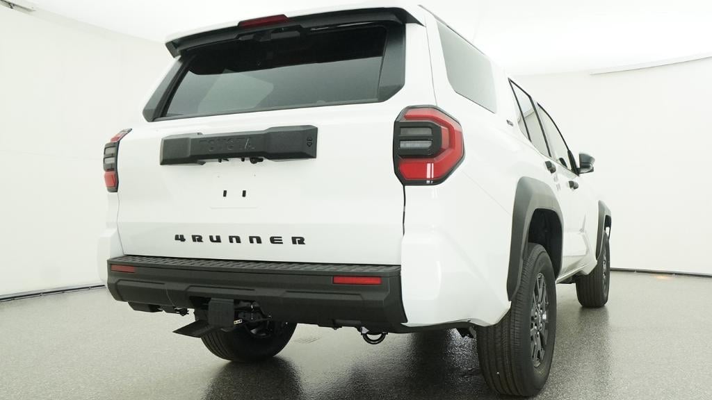 Used 2026 Toyota 4Runner 4Runner SR5 (SR5 4WD (Natl)) SUV