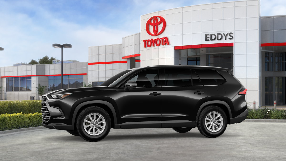 New 2026 Toyota Grand Highlander Hybrid XLE SUV