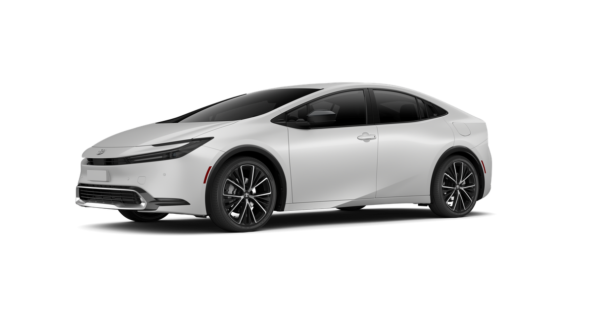 New 2027 Toyota Prius XLE Hatchback