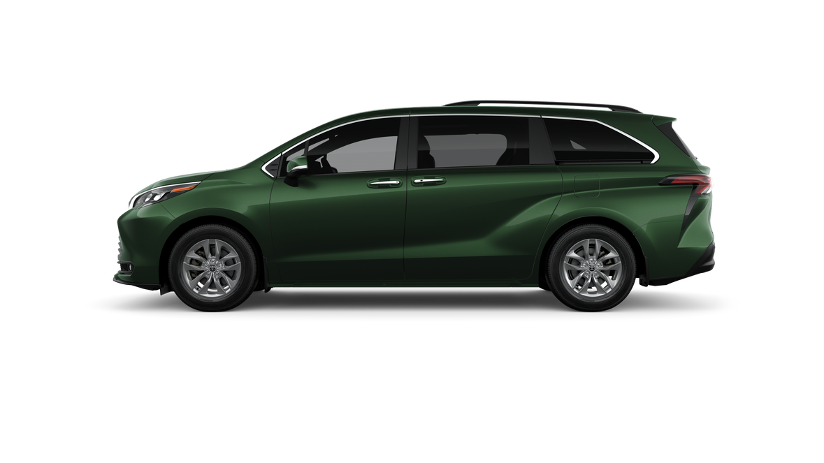 New 2026 Toyota Sienna XLE Van Passenger Van