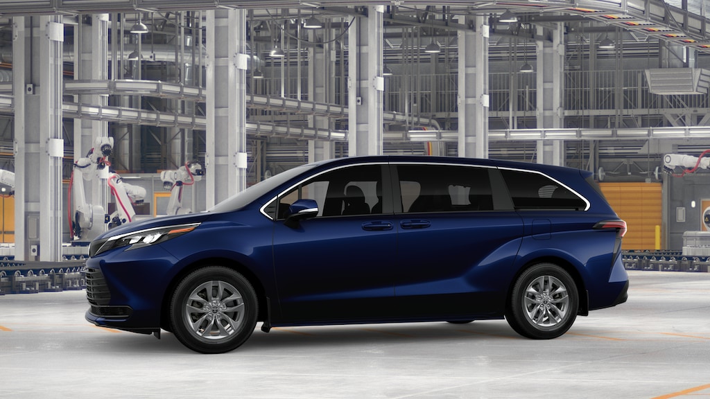 New 2026 Toyota Sienna LE Van Passenger Van