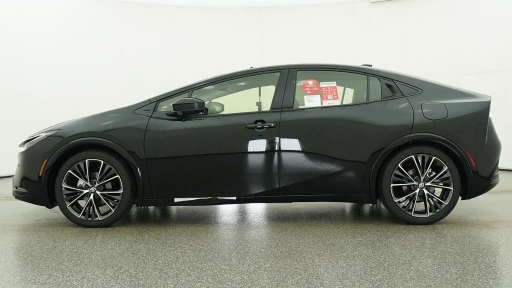 New 2027 Toyota Prius XLE Hatchback