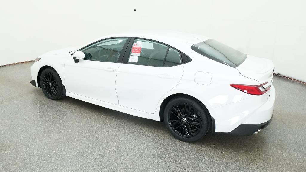 2026 Toyota Camry SE - Photo 12