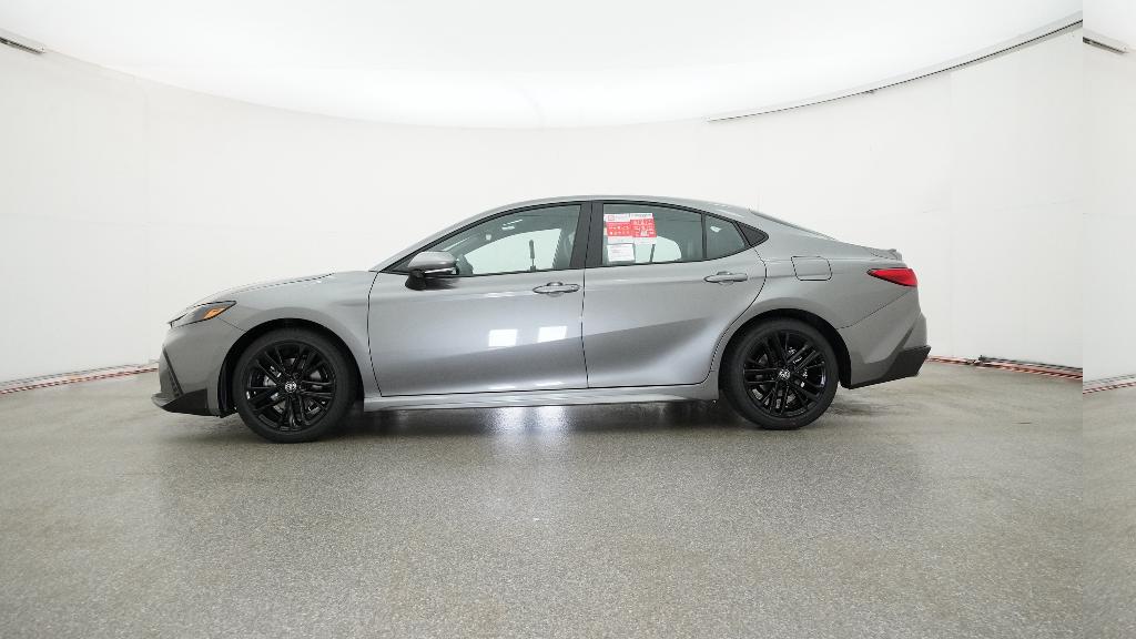 Used 2026 Toyota Camry SE Sedan