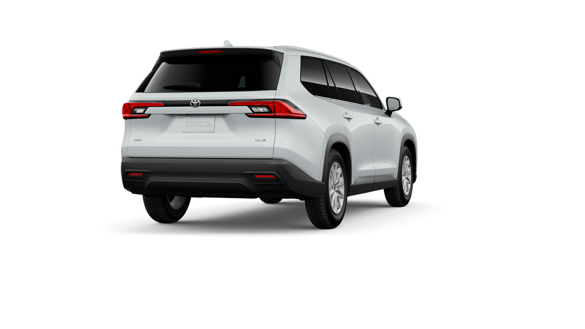 2026 Toyota Grand Highlander XLE - Photo 9