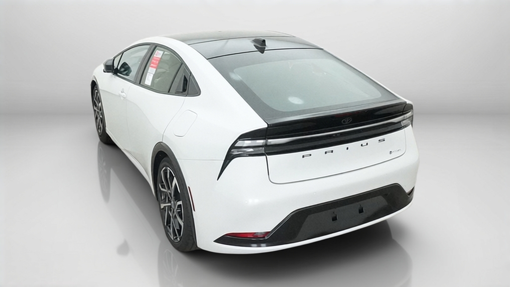 2026 Toyota Prius Plug-in Hybrid XSE Premium - Photo 27
