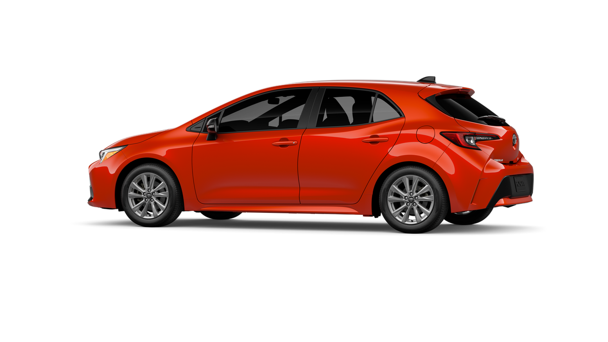 New 2027 Toyota Corolla Hatchback SE Hatchback