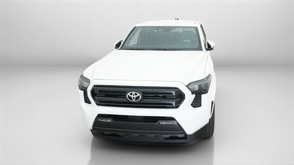 2026 Toyota Tacoma SR5 - Photo 17