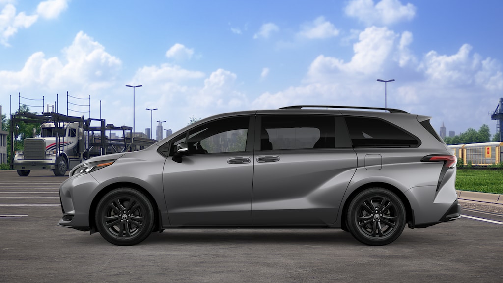 New 2026 Toyota Sienna XSE 7 PASSENGER