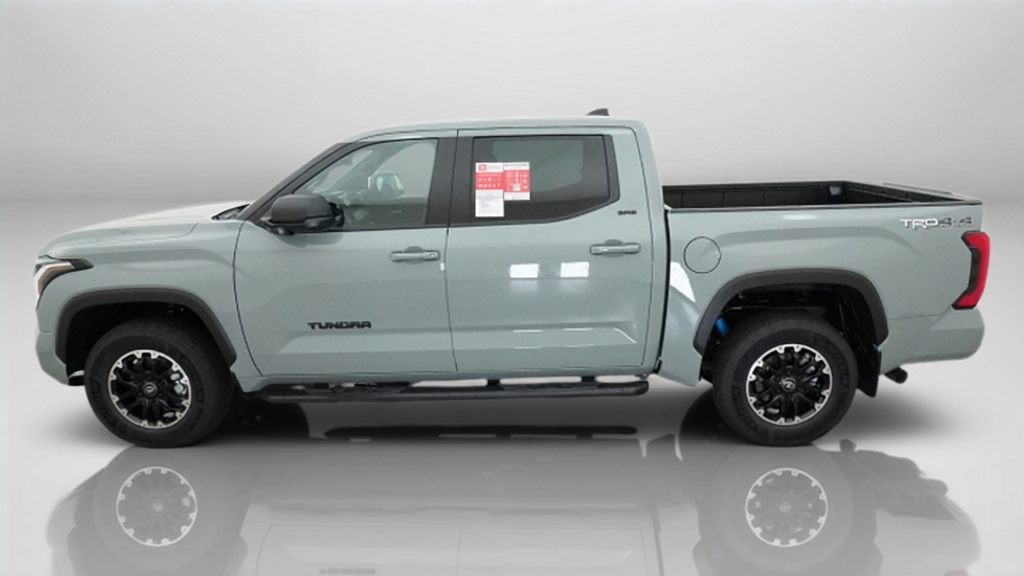 New 2026 Toyota Tundra SR5 SR5 CREWMAX 5.5