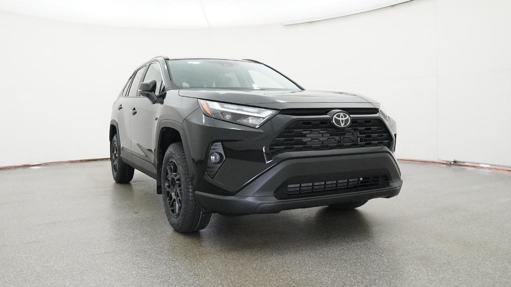 Used 2025 Toyota RAV4 XLE Sport Utility
