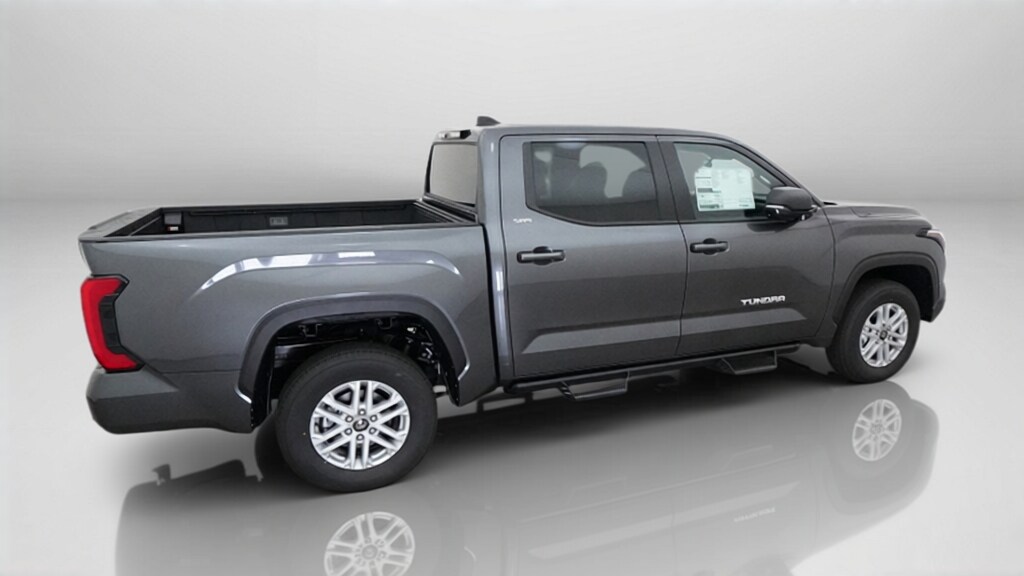 2026 Toyota Tundra SR5 - Photo 9