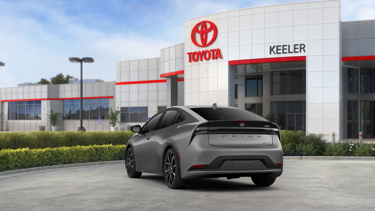 2026 Toyota Prius Plug-in Hybrid XSE - Photo 7