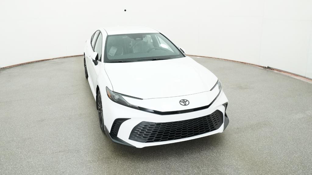 2026 Toyota Camry SE - Photo 32