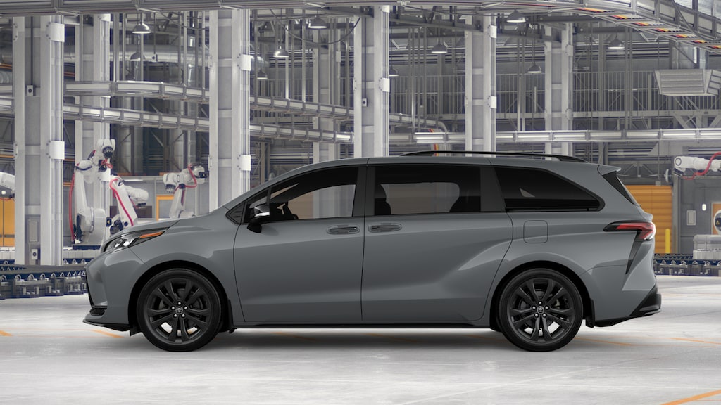 New 2026 Toyota Sienna XSE 7 PASSENGER