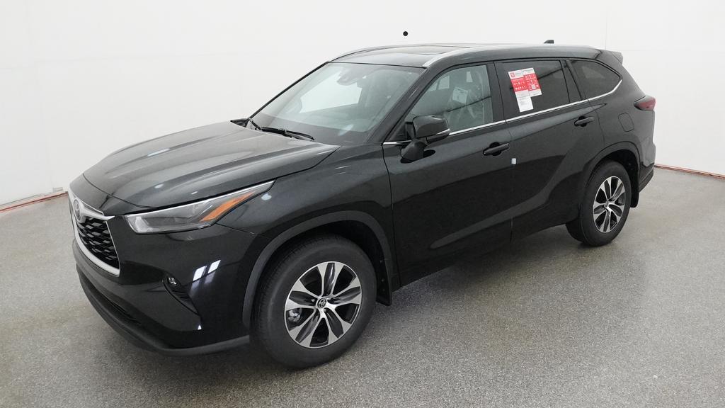 2026 Toyota Highlander SUV 
