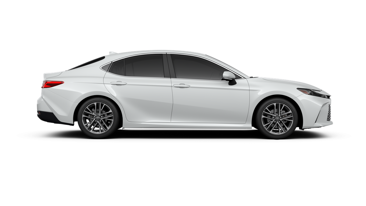 2026 Toyota Camry XLE - Photo 12