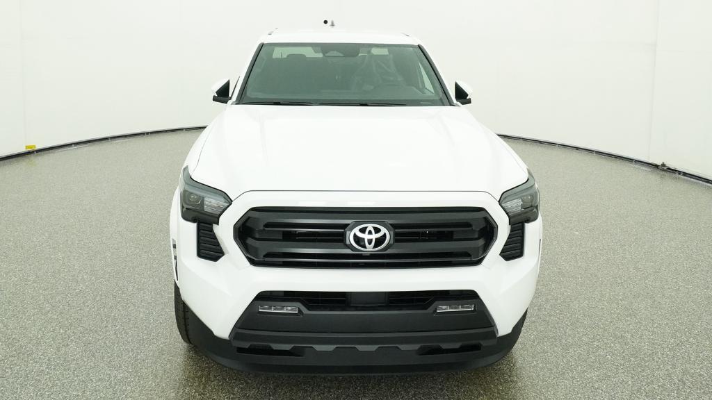 2026 Toyota Tacoma SR5 - Photo 11