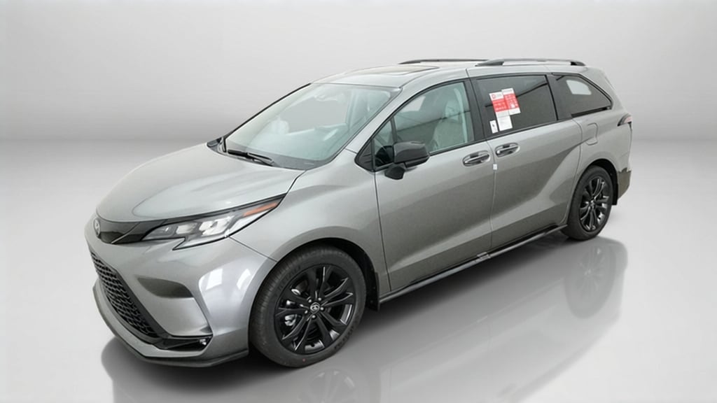 2026 Toyota Sienna XSE