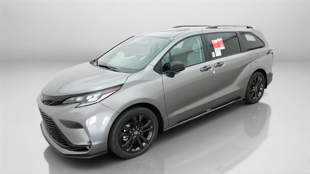 New 2026 Toyota Sienna XSE Van Passenger Van