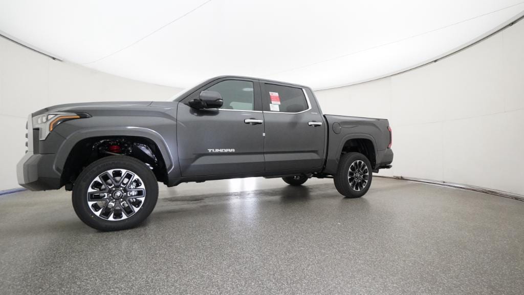 2026 Toyota Tundra Limited - Photo 17